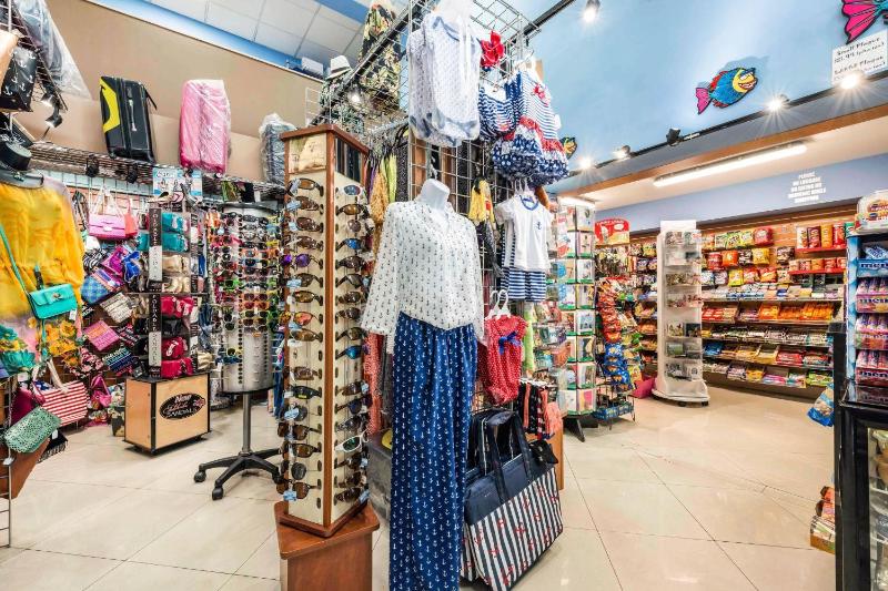 Rodeway Inn & Suites Fort Lauderdale Airport & Cruise Port - image 16