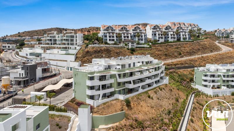ViVi Homes - Casa la Perla - terrace - gym - pool - image 35