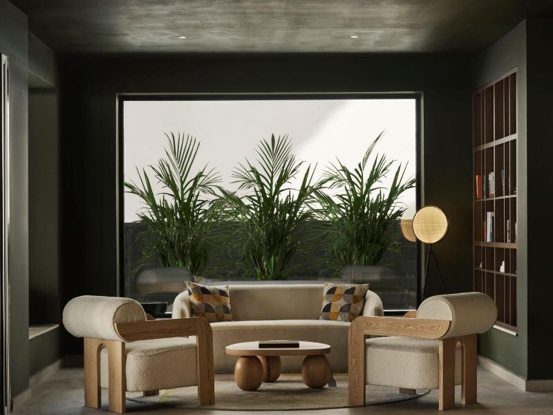Pearl Hotel - image 11
