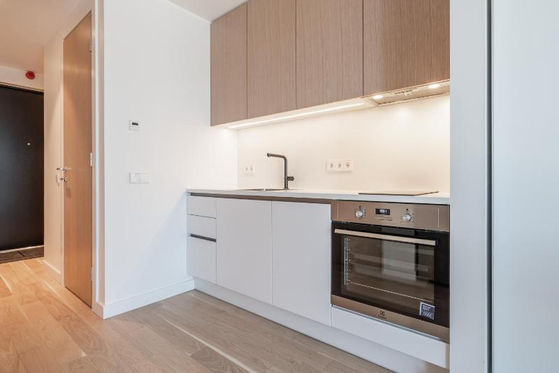 Dream Stay - Stylish Studio by the Sea 5 min from Old Town - image 12