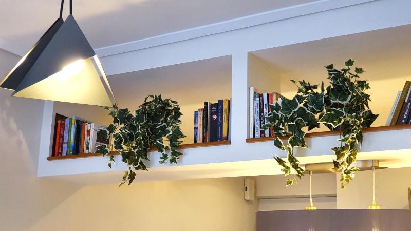 Cozy Apartment in the Heart of Athens 8-1 - image 16