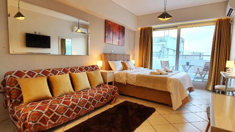 Cozy Apartment in the Heart of Athens 8-1 - image 12