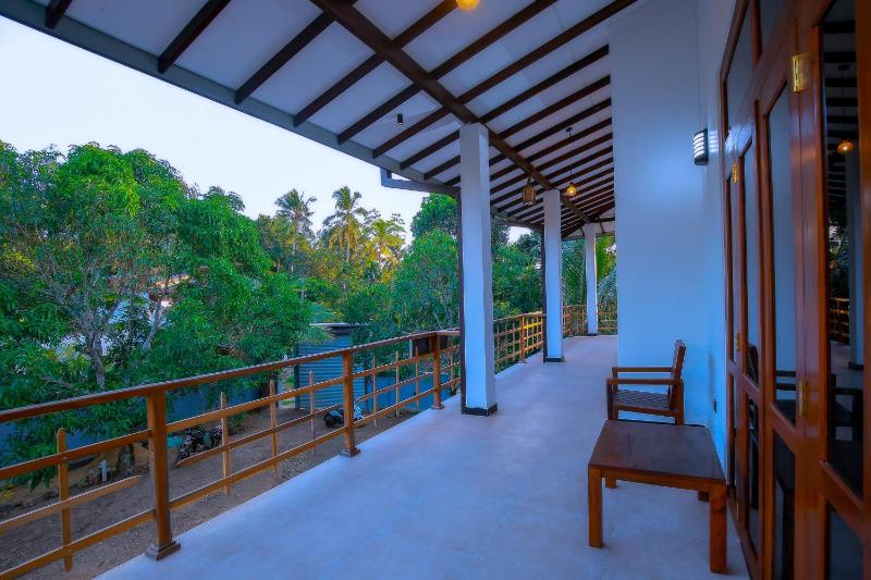 Coco Breeze 4BR Private Family Villa in Ahangama - image 10