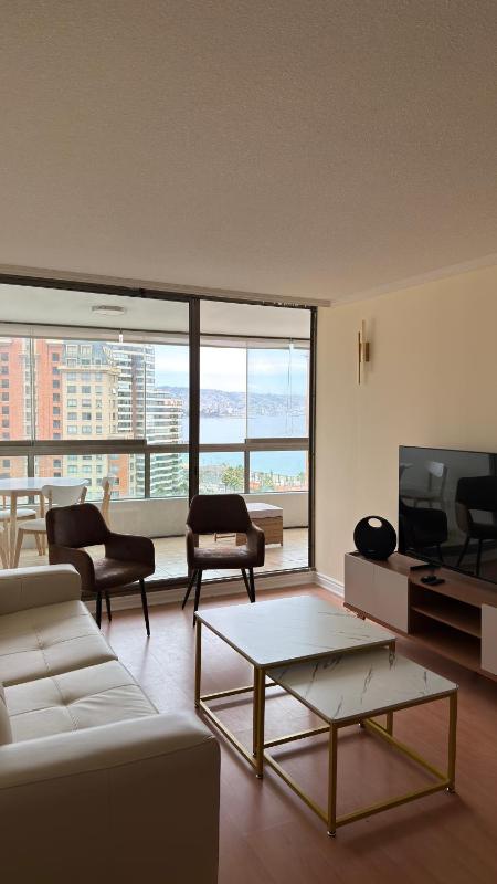 Piso con vista al mar céntrico precio único - image 28