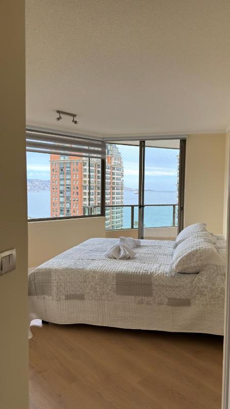 Piso con vista al mar céntrico precio único - image 17