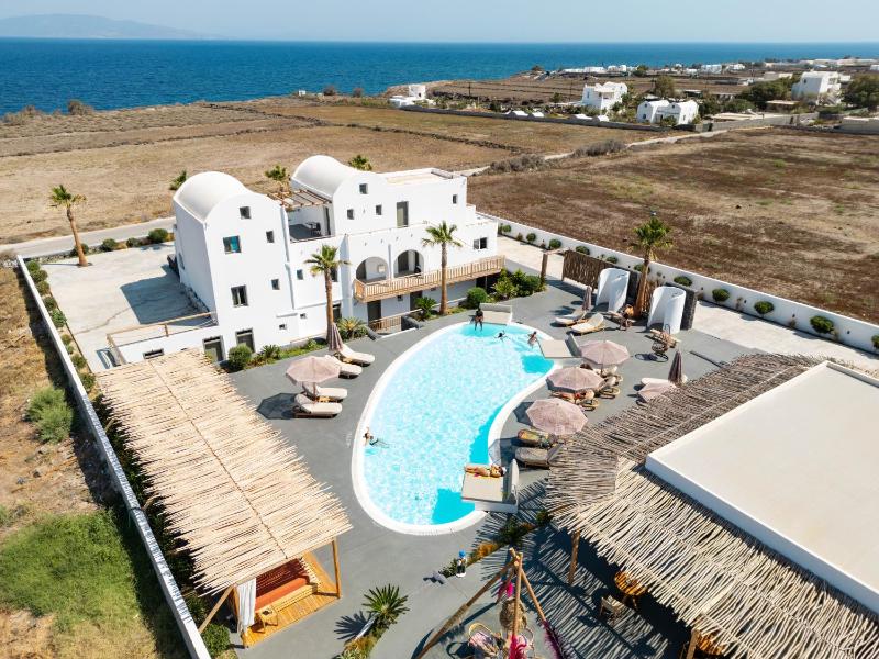 The Amethyst Exclusive Suites Oia - image 12