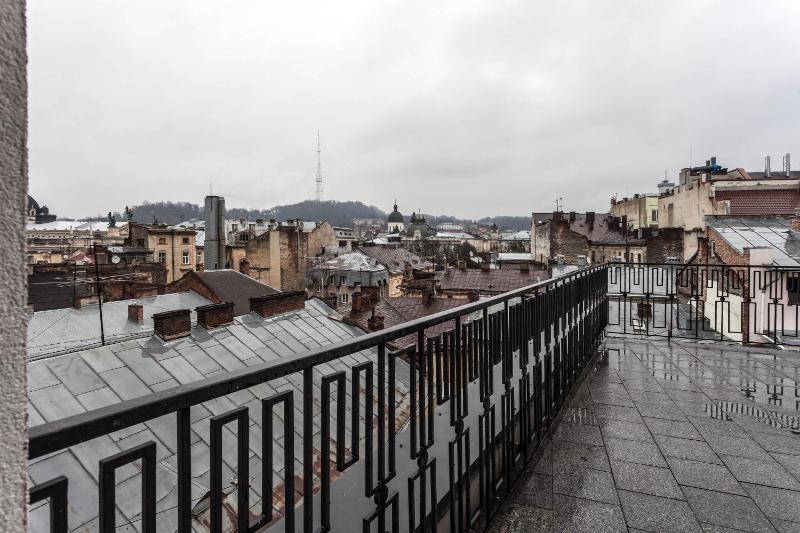 Rius Hotel Lviv - image 2