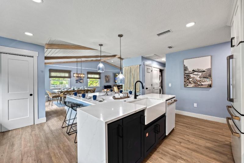 Paradise Cove - 410 - image 25