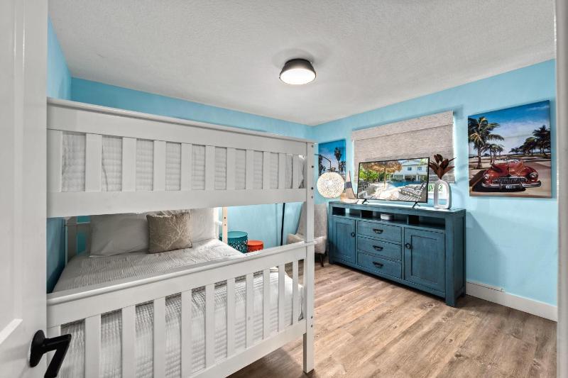 Paradise Cove - 410 - image 30
