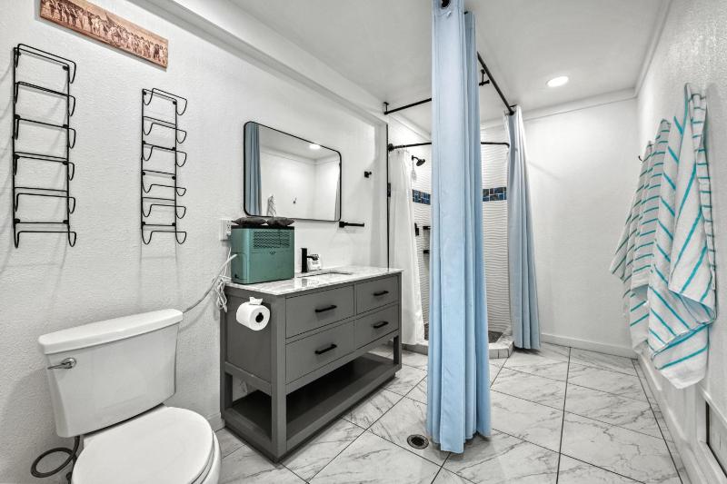 Paradise Cove - 410 - image 14