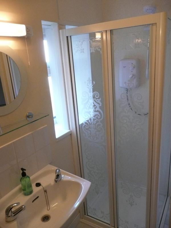 Standard Double Room image 4