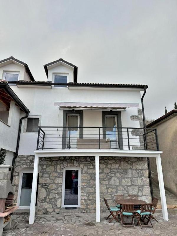 House Sara - image 6
