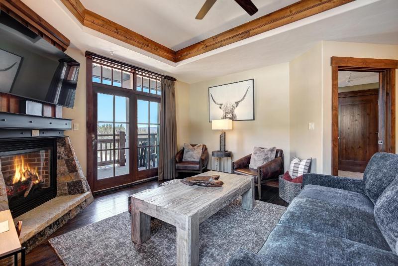 One Ski Hill Place S8325 - image 18