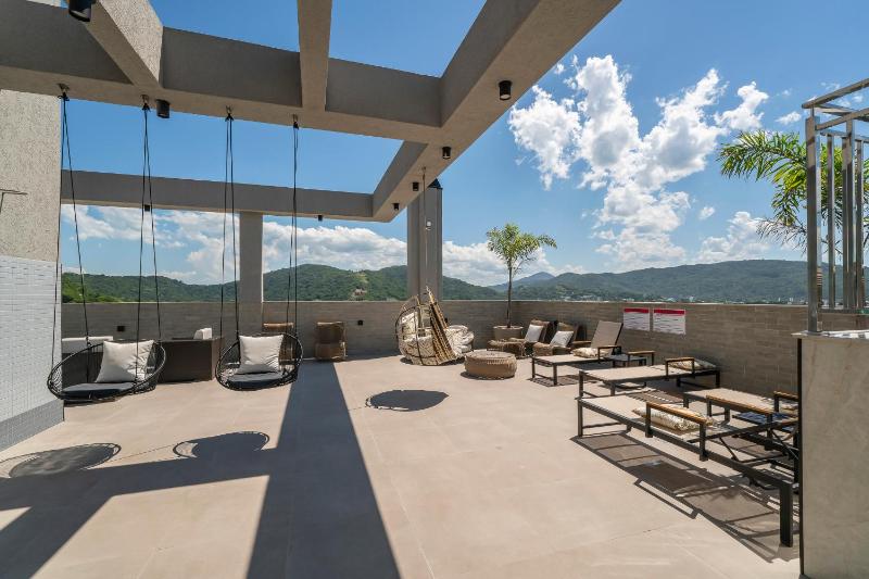 Apartamento Vista Mar com Piscina Aquecida e Jacuzzi - image 28