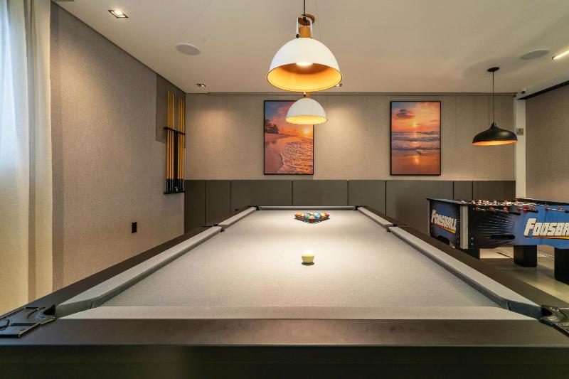 Apartamento Vista Mar com Piscina Aquecida e Jacuzzi - image 18