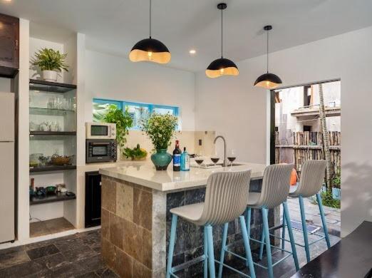 Emerald Coast House - image 12