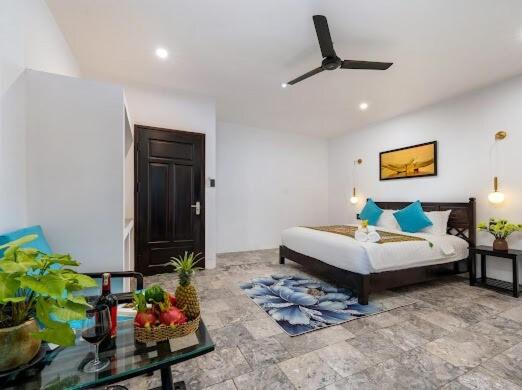 Emerald Coast House - image 15