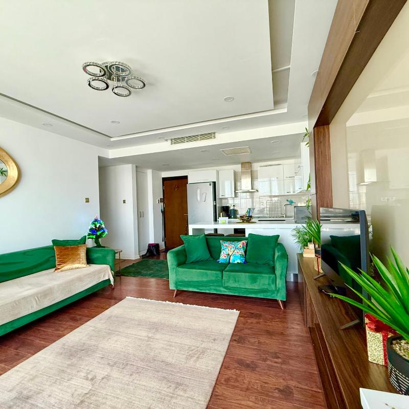 Classy Kyrenia City Central Residence with Bistro Balcony Secure Private Parking 5 minute Walk To Grand Opera Casino Swimming Pool Super Fast WiFi-Ranked As SuperHost Of Kyrenia-Housekeeping included with Classy Escape - image 6