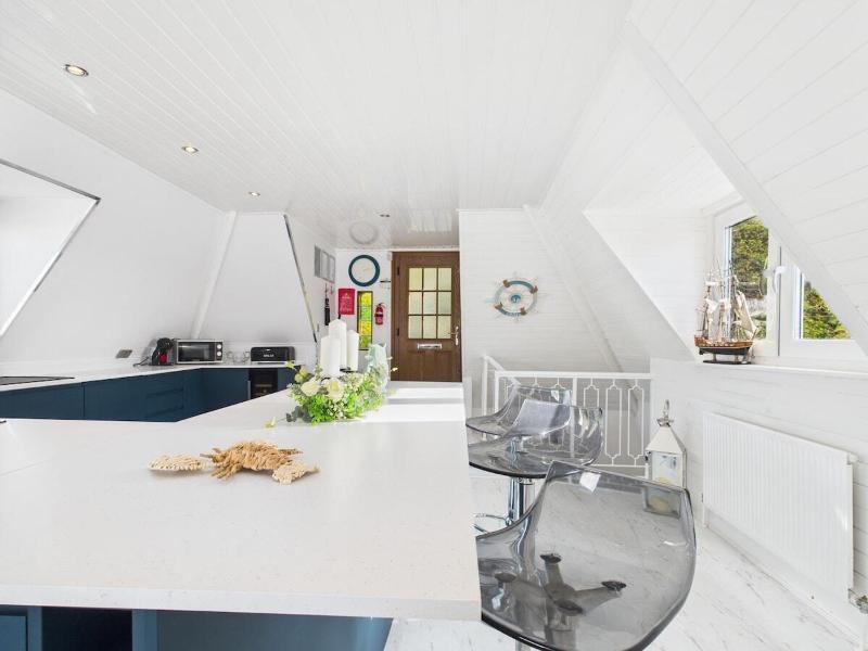The Boathouse - image 2