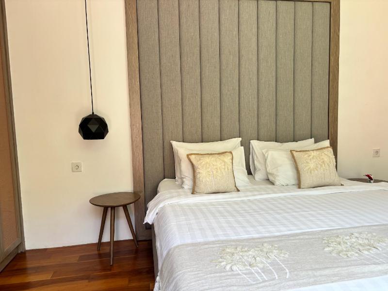 Mila's Villa - image 34