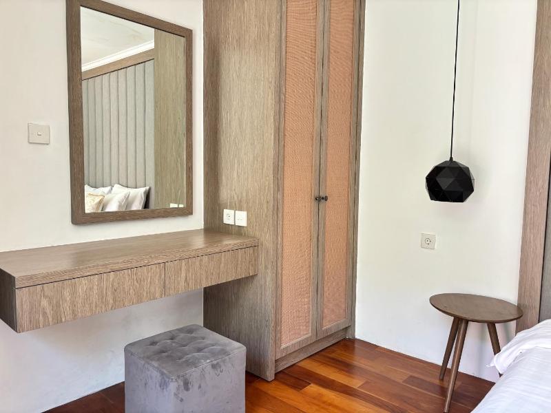Mila's Villa - image 40