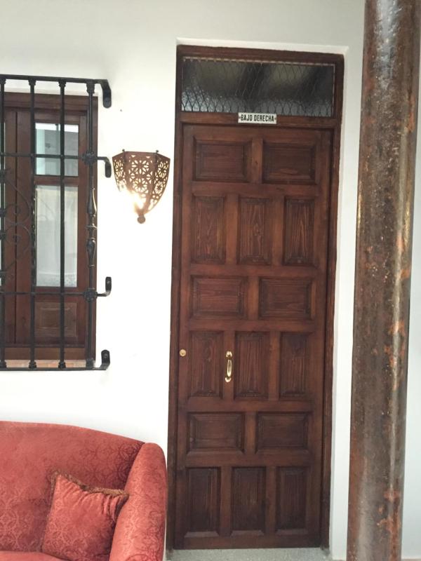 Studio with Garden View image 3