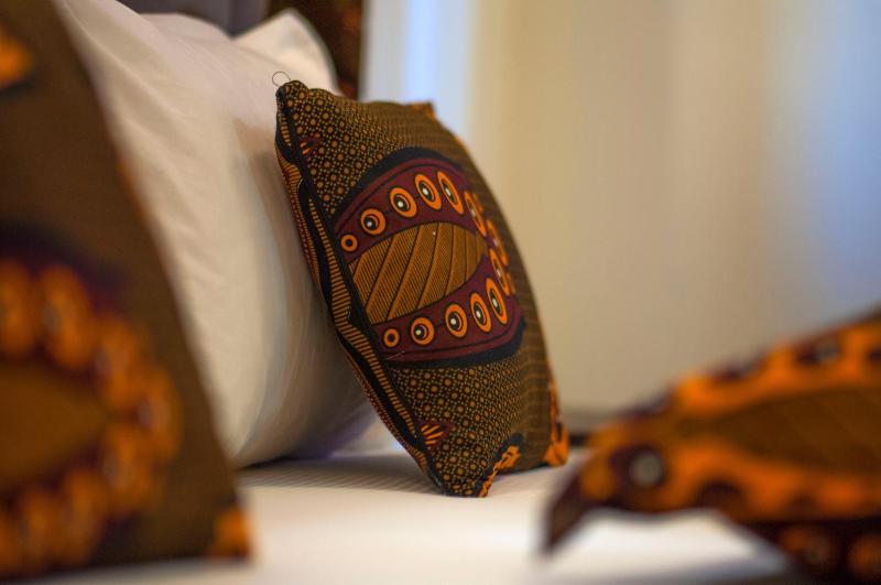 Treasures of Zanzibar House - image 9