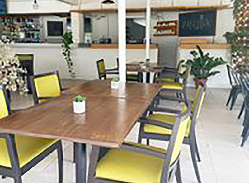 ZenBreak Rockley Golf Apt - image 7