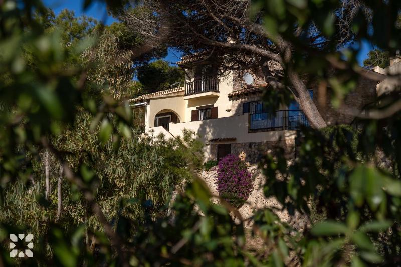 Villa Dauphin by Abahana Villas - image 13