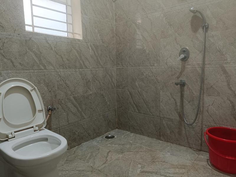 Golden View Villa - image 7