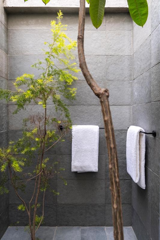 Vihara Udaipur - Bespoke Luxury Private Pool Cottages Destination Dining & Contemporary Art - image 11