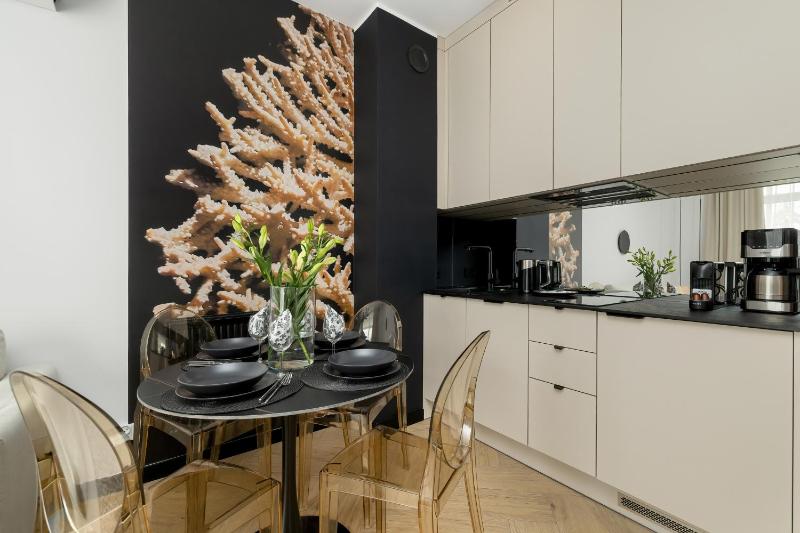 Premium & Elegance Apartments with Pool by Noclegi Renters - image 35