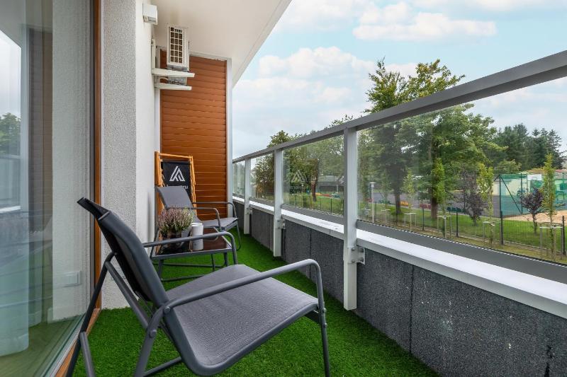 Premium & Elegance Apartments with Pool by Noclegi Renters - image 37