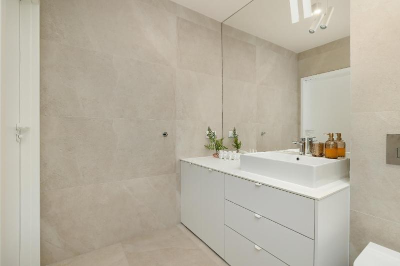 Premium & Elegance Apartments with Pool by Noclegi Renters - image 9