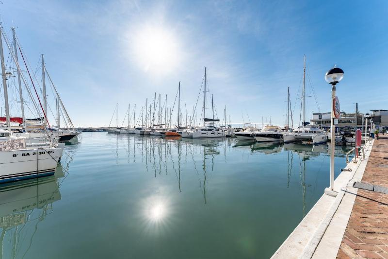 MalagaSuite Estepona Sun & Terrace - image 8