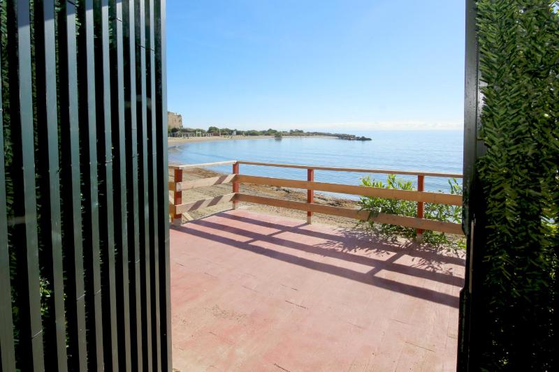 Estepona Port Apartment SEASHORE - image 3