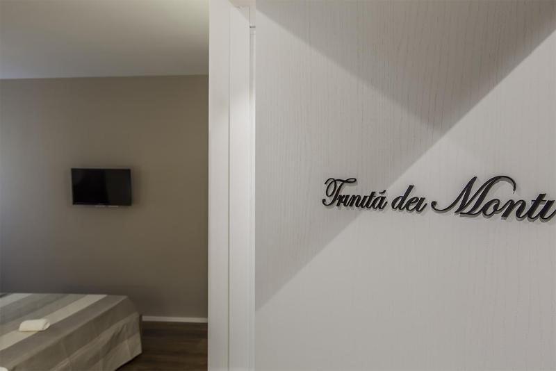 King Suite image 4