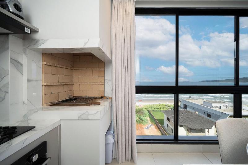 East Wind 402 - 3 Suites - 2 Parking Spaces | Sea View in Mariscal - image 16