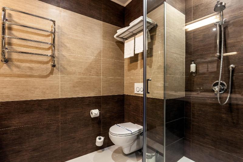 Rius Hotel Lviv - image 12