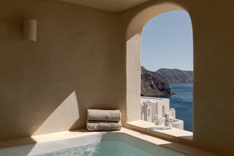 Caldera's Dream Cave House with hot tub & sea view - image 44