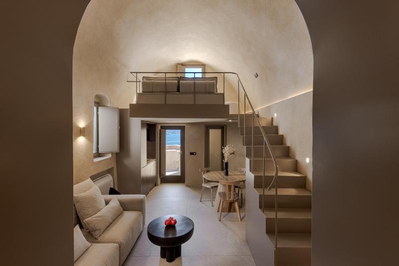 Caldera's Dream Cave House with hot tub & sea view - image 6