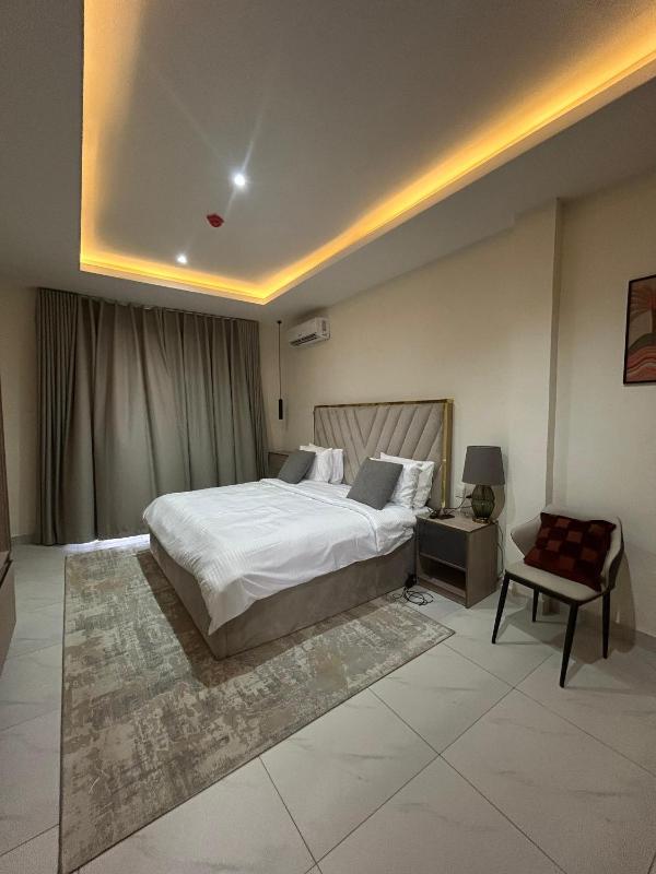 Apex apartment - image 4