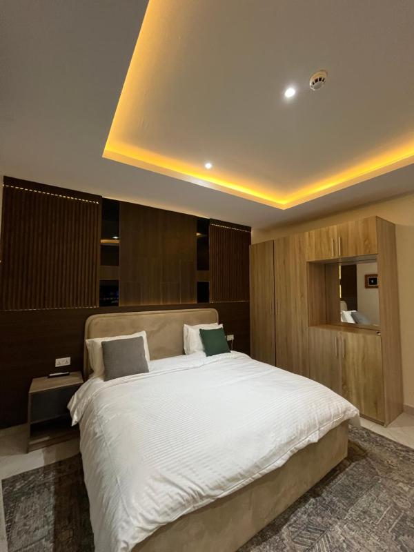 Apex apartment - image 8