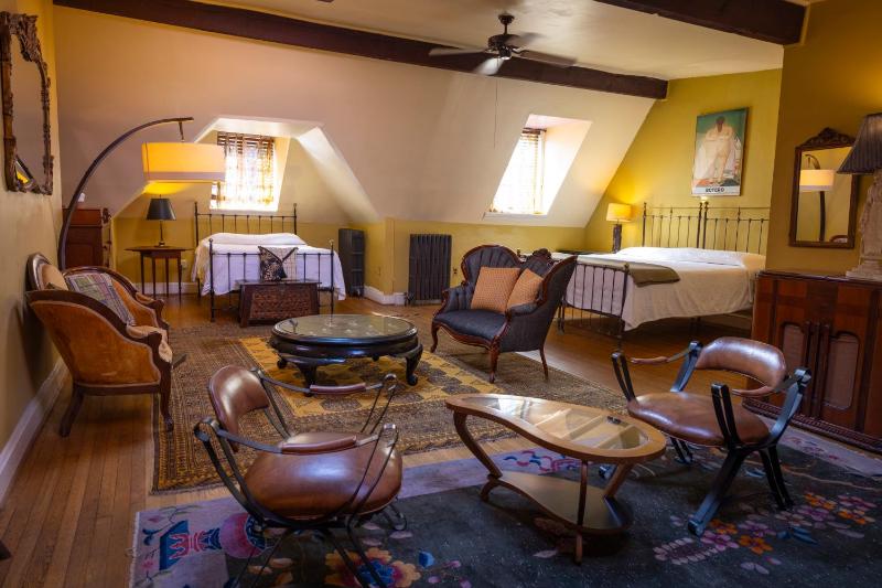 Hotel Tabard Inn - image 10