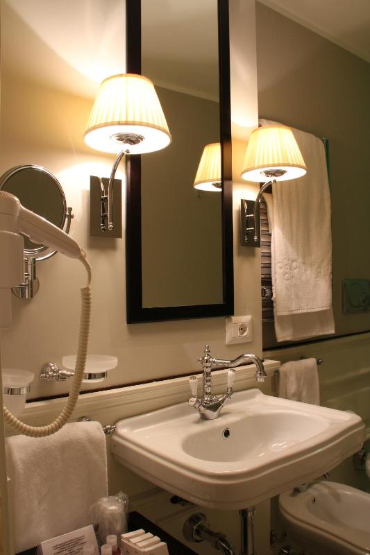Suite image 2