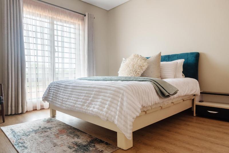 charming retreat - image 10