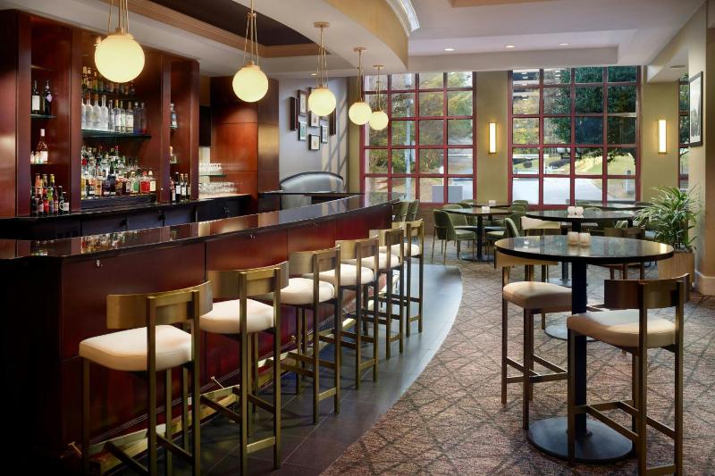 Atlanta Marriott Suites Midtown - image 28