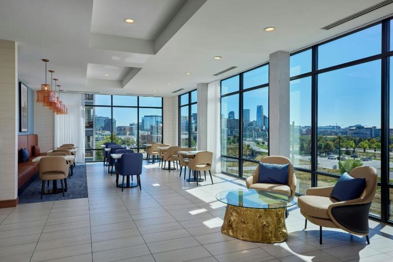 Fairfield Inn & Suites by Marriott Denver Downtown - image 9