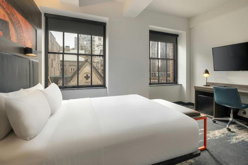 Aloft by Marriott Philadelphia Downtown - image 8