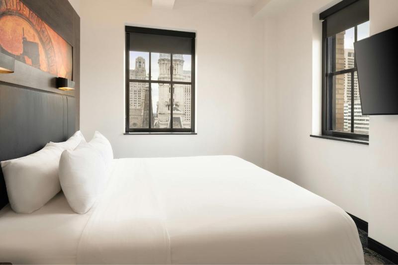 Aloft by Marriott Philadelphia Downtown - image 2